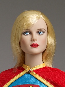 Tonner Supergirl 52 close up of face