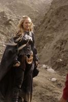 Smallville-08x08-Bloodline-03