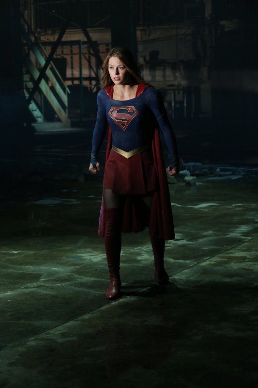 Supergirl-1x02-05