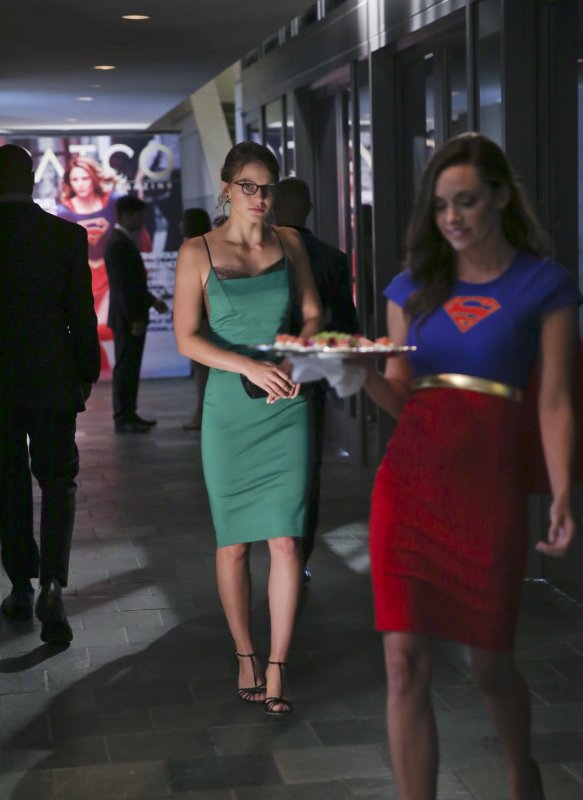 Supergirl-1x03-10