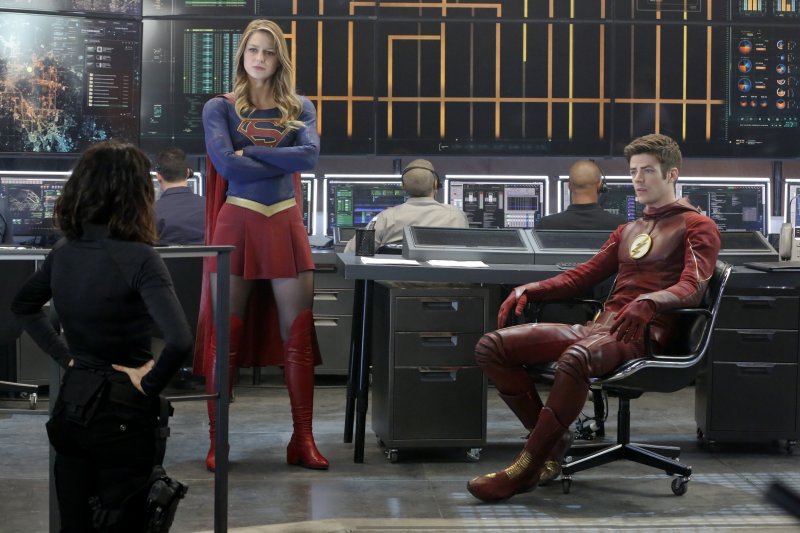 Supergirl 1x18 13