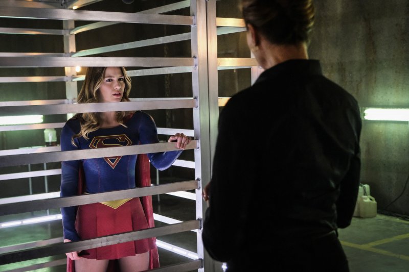 Supergirl 2x07 04 [hi-res]