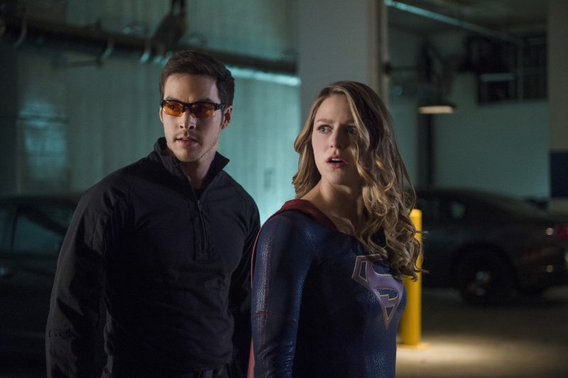 Supergirl 2x10 04