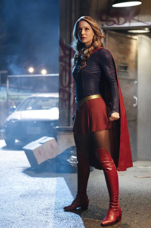 Supergirl 2x10 12