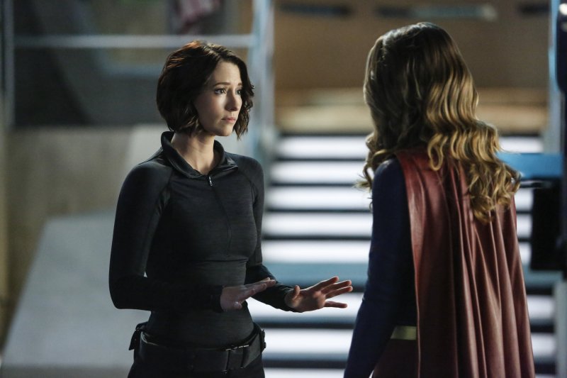 Supergirl 2x11 13