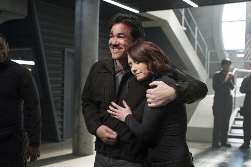 Supergirl 2x14 12