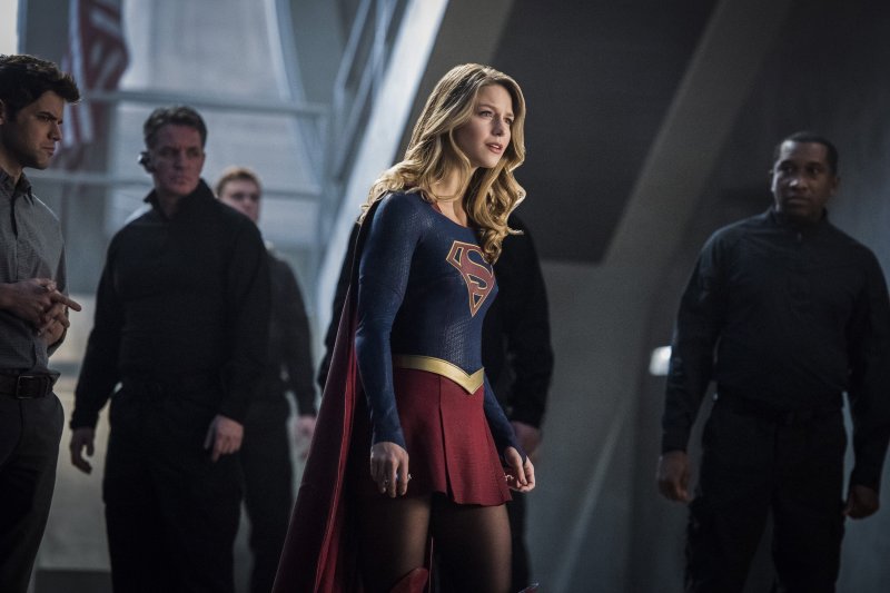 Supergirl 2x16 23