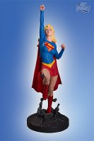 Cover-Girls-of-the-DC-Universe-Supergirl-Statue_2011