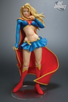 Kotobukiya-Supergirl-Statue_2007