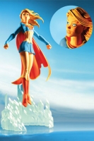 Supergirl-Michael-Turner-Statue_2005