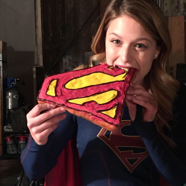 Melissa Benoist Supergirl Cake