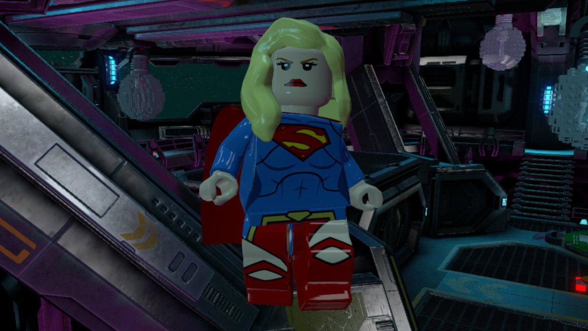 lego-batman-3-beyond-gotham-supergirl-new52_01